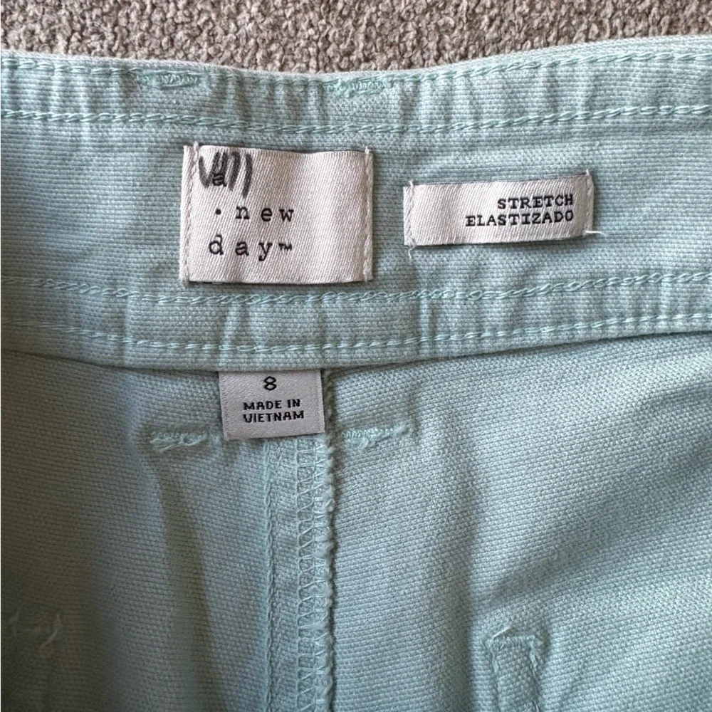 NWT A New Day Mint Green High-Rise Stretch Utility Shorts Size 8 - Picture 7 of 9